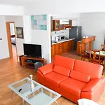 3 Bedroom With Parking Garage In The Heart Of Apartment Skopje