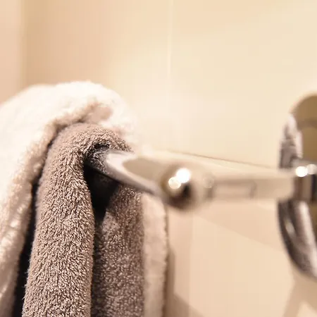 Apartment 3 Bedroom With Parking Garage In The Heart Of Skopje