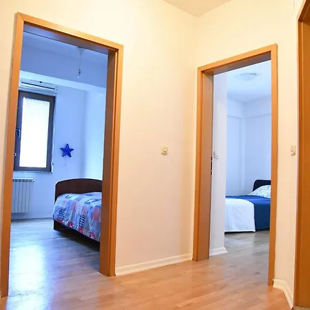 3 Bedroom With Parking Garage In The Heart Of Skopje