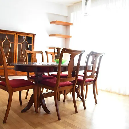 3 Bedroom With Parking Garage In The Heart Of Skopje