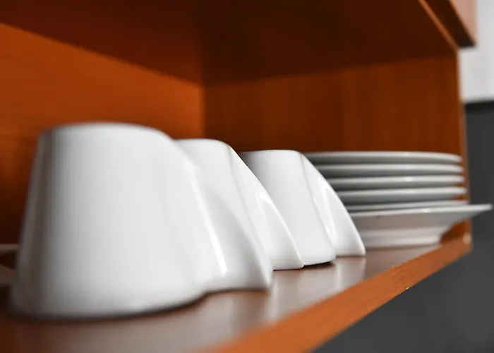 3 Bedroom With Parking Garage In The Heart Of Апартаменты *